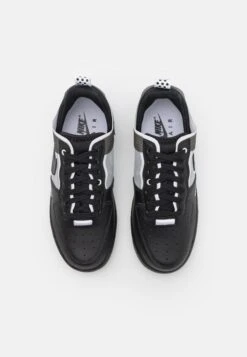 Nike Sportswear Air Force 1 React Unisex - Sneakers Laag - Black/White -Mode Dameskleding Winkel 004b8b551ba547eba85d26f782492c12