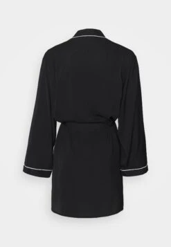 Anna Field Amanda Satin Dressing Gown - Badjas - Black 17 Anna Field Amanda Satin Dressing Gown - Badjas - Black -Mode Dameskleding Winkel 02d6ba585165492c8f07ab44f0a3d177