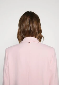 MARC CAIN Blazer - Soft Powder Pink -Mode Dameskleding Winkel 0fad5e048ad1462da32c79873ce2dd14