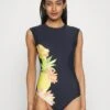 Seafolly Summer Salt Cap Sleeve One Piece - Badpak - Black -Mode Dameskleding Winkel 109d85ec0ded49cbbdf1471cae957a58