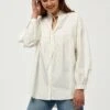 Minus Nalia- Blouse - White 1 Minus Nalia- Blouse - White -Mode Dameskleding Winkel 13cb6882ec7642839a911fc67cb3a69a
