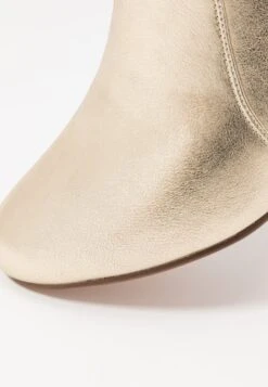 Anna Field Korte Laarzen - Gold 11 Anna Field Korte Laarzen - Gold -Mode Dameskleding Winkel 14e41325d2574209b00a9f7264f453bb