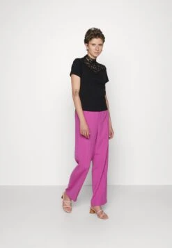 Mos Mosh Leia Pant - Broek - Vivid Viola 13 Mos Mosh Leia Pant - Broek - Vivid Viola -Mode Dameskleding Winkel 1b01ecb72a414d1cb9ebe690305bc88e