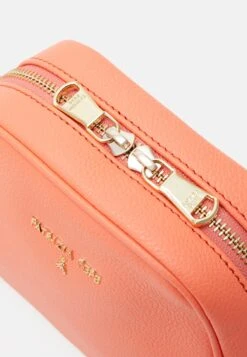 Patrizia Pepe Schoudertas - Coral Fluo 9 Patrizia Pepe Schoudertas - Coral Fluo -Mode Dameskleding Winkel 228abc4663e24d3eae0175de126095d2