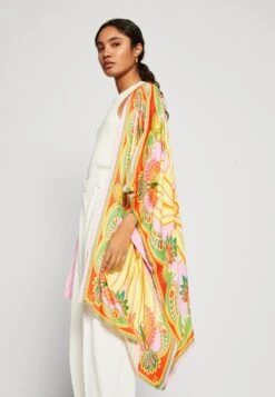 Farm Rio Beach Toucans Scarf Kimono - Lichte Jas - Multicolor 11 Farm Rio Beach Toucans Scarf Kimono - Lichte Jas - Multicolor -Mode Dameskleding Winkel 30f4885336704e40b1198ecfa50b33ec