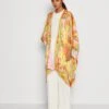 Farm Rio Beach Toucans Scarf Kimono - Lichte Jas - Multicolor -Mode Dameskleding Winkel 3a80d3db15ae4e6cb26dc644a3bfd2de