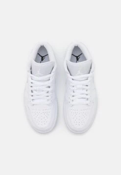 Wmns Air Jordan 1 Low 365 - Sneakers Laag - White -Mode Dameskleding Winkel 3b93984a416b4979ba6fdde2173c11d2