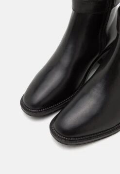 Leather- Laarzen - Black -Mode Dameskleding Winkel 3c8a4b5ad3fc4b59b643ed2ec3f2e218