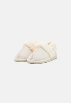 Pier One Pantoffels - White -Mode Dameskleding Winkel 3d24649a22144e62b50d5c178dda582a