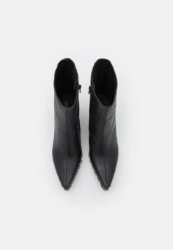 Jeffrey Campbell Walton - Cowboy-/Bikerlaarsjes - Black -Mode Dameskleding Winkel 40b7c2b7fd2041189a47bba59c125dd5