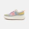 Steve Madden Doubletake - Sneakers Laag - Pastel Multi-Coloured 1 Steve Madden Doubletake - Sneakers Laag - Pastel Multi-Coloured -Mode Dameskleding Winkel 460b06cf76554aa981e4ffff94fd178b