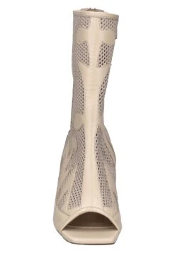 Gerry Weber Civita 09 - Cowboy-/Bikerlaarsjes - Creme -Mode Dameskleding Winkel 4c45380c9c35435cb76e74b614afa7c2