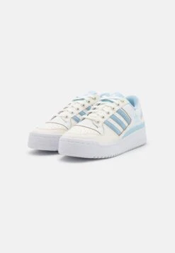Adidas Originals Forum Bold Stripes W - Sneakers Laag - Off White/Clear Sky/White -Mode Dameskleding Winkel 4d771d7e5d324394ba70f9eeb43d527b