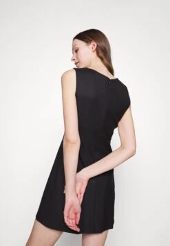 MAX & Co. Newyork - Etui-Jurk - Black -Mode Dameskleding Winkel 4f27e13970374fd5a70ab1174c7c3422