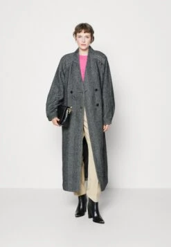 Gestuz Farren Coat - Mantel - Black/White 9 Gestuz Farren Coat - Mantel - Black/White -Mode Dameskleding Winkel 63872830938f4bf7839d0581b3401763