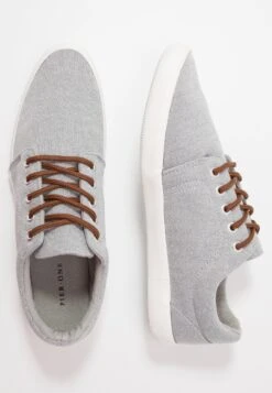Pier One Unisex - Sneakers Laag - Light Grey -Mode Dameskleding Winkel 681c2bd57744458c9511d41b256ba76b