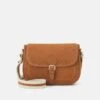 Anna Field Leather - Schoudertas - Cognac 1 Anna Field Leather - Schoudertas - Cognac -Mode Dameskleding Winkel 6ab9d4a391154b569d2e30b1db780d8c