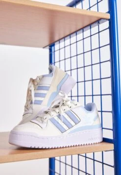 Adidas Originals Forum Bold Stripes W - Sneakers Laag - Off White/Clear Sky/White -Mode Dameskleding Winkel 749e9df6dccb4344bbef42f3b6def0f2