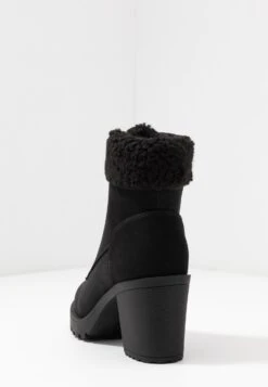Anna Field Winter Boot - Enkellaarsjes Met Plateauzool - Black 14 Anna Field Winter Boot - Enkellaarsjes Met Plateauzool - Black -Mode Dameskleding Winkel 75644dab5c4b4634862305626d9534e6