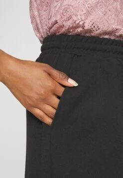 Noisy May Petite Nmjasa Wide Pant- Broek - Black -Mode Dameskleding Winkel 809e2599c0b7419c8262f0f1269a04c0