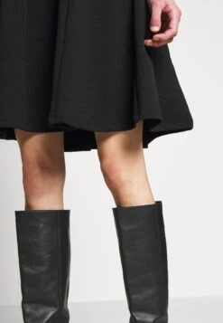 Anna Field Basic Mini A-Line Skirt - Minirok - Black -Mode Dameskleding Winkel 8563f60c0b0940f78419b340c95fc425