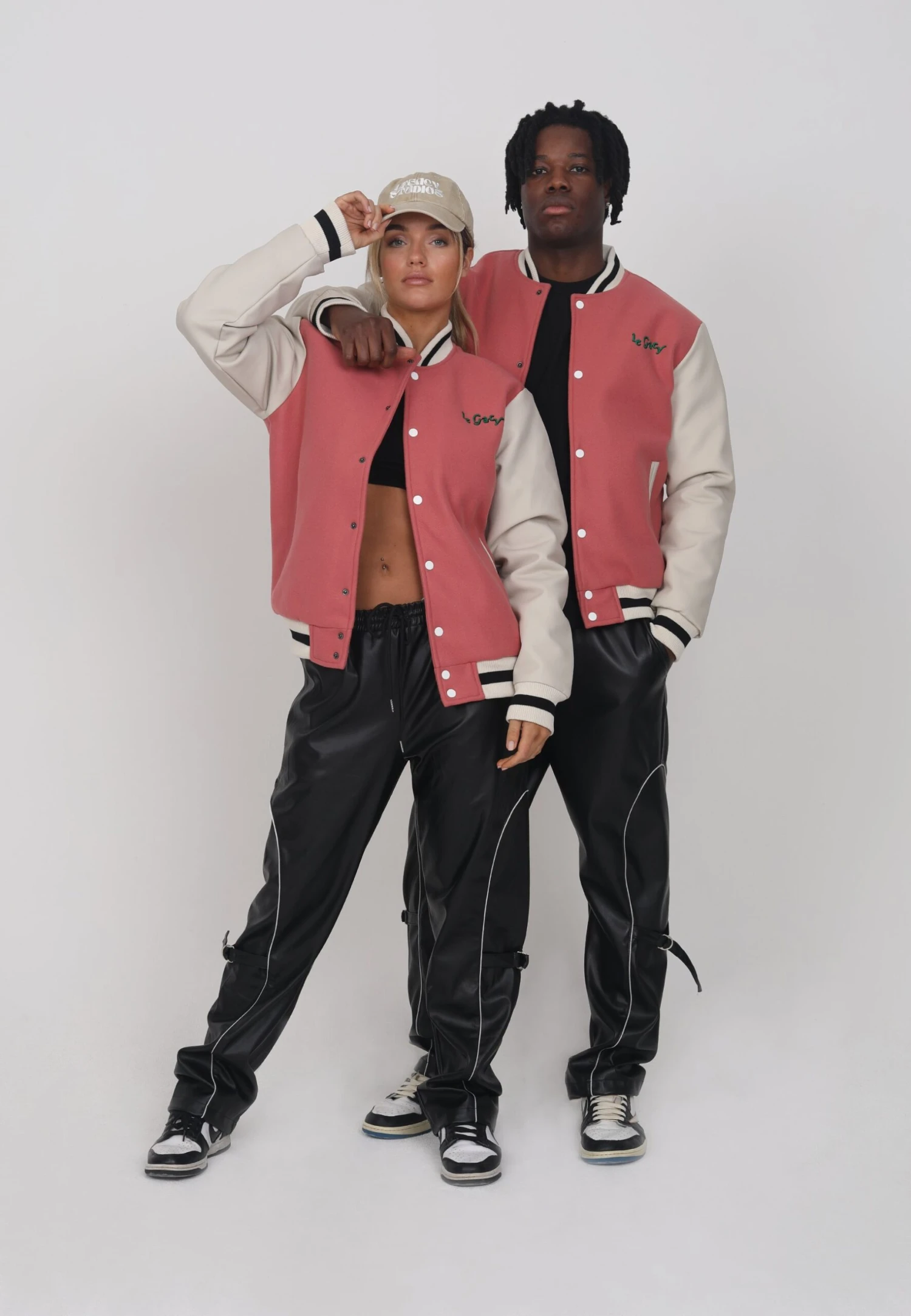 Lamar Varsity Jacket Unisex - Imitatieleren Jas - Coral 10 Lamar Varsity Jacket Unisex - Imitatieleren Jas - Coral - Afbeelding 8