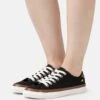 Wide Fit - Sneakers Laag - Black -Mode Dameskleding Winkel 8964a51c6eb948ccb5aab18a72be790d