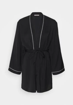 Anna Field Amanda Satin Dressing Gown - Badjas - Black 14 Anna Field Amanda Satin Dressing Gown - Badjas - Black -Mode Dameskleding Winkel 8d83c445099f4342aabc07d1ce2caede