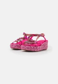 Alma En Pena Sandalen Met Sleehak - Fuxia 10 Alma En Pena Sandalen Met Sleehak - Fuxia -Mode Dameskleding Winkel 8df6a45e4458471c86154aa5260400b8