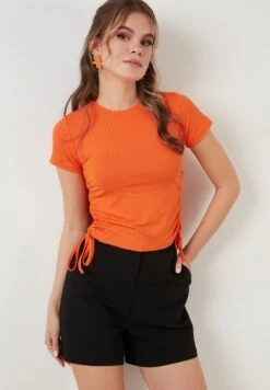LELA Slim Fit - Blouse - Orange Color -Mode Dameskleding Winkel 8fdb5422a4454595959922540a273b4f