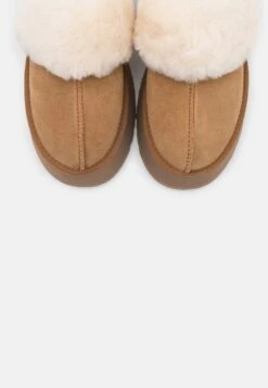 Ugg Funkette - Pantoffels - Chestnut -Mode Dameskleding Winkel 9306b3661e5d4014a937d49ca8b0ac7e