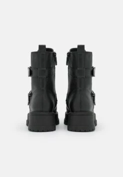 Tamaris Cowboy-/Bikerlaarsjes - Black -Mode Dameskleding Winkel 98317ba0cc88463b906d147c6be599e9