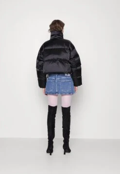 Calvin Klein Shine Puffer Down Coat - Gewatteerde Jas - Black -Mode Dameskleding Winkel 9a5b70a332474441b72012a92e7a7cc4