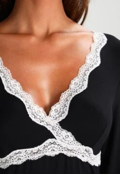 Anna Field Nachtjapon - Black -Mode Dameskleding Winkel 9cbb26f39b384778a8a395532fe9436b