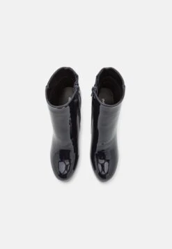 Even&Odd Enkellaarsjes Met Plateauzool - Dark Blue -Mode Dameskleding Winkel 9e24490e01a2403d9dafe728e7db5794