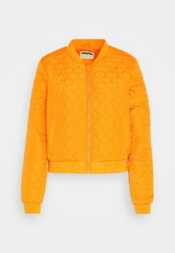 Noisy May Nmvivi- Bomberjacks - Vibrant Orange 12 Noisy May Nmvivi- Bomberjacks - Vibrant Orange -Mode Dameskleding Winkel a458d7d041d44c2b9d664b915ddbc5d0