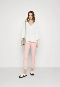 MARC CAIN Broek - Soft Powder Pink -Mode Dameskleding Winkel a4b9e06342f842d3bf99b8b3d50a51e4