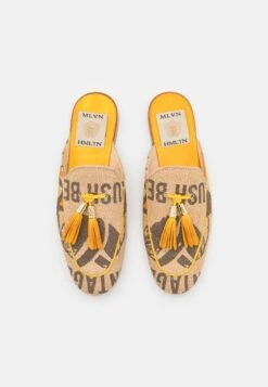 MELVIN & HAMILTON Scarlett- Muiltjes - Coffee/Sun/Goldd/Beige/Natural 13 MELVIN & HAMILTON Scarlett- Muiltjes - Coffee/Sun/Goldd/Beige/Natural -Mode Dameskleding Winkel a4ca4eb51af741afb01f82b30dc01c0b