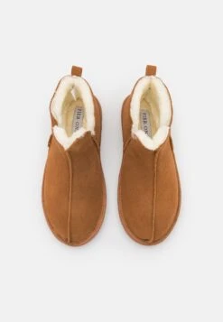 Pier One Leather- Pantoffels - Cognac 13 Pier One Leather- Pantoffels - Cognac -Mode Dameskleding Winkel a57dc333628046f0b023a00282f4066a