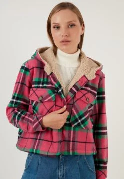 LELA Regular Fit - Jas - Fuchsia -Mode Dameskleding Winkel a8898e2a63204f299a1774a98a237bf2