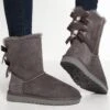 Ugg Bailey Bow - Korte Laarzen - Grey -Mode Dameskleding Winkel aa2da5fe7ecb456b8e1f9c6957306c7f