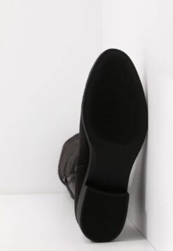 Anna Field Overknee Laarzen - Black 15 Anna Field Overknee Laarzen - Black -Mode Dameskleding Winkel ac312b596024413a8945fca78c004011