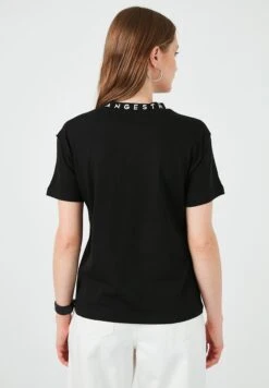 LELA Regular Fit - T-Shirt Print - Black 8 LELA Regular Fit - T-Shirt Print - Black -Mode Dameskleding Winkel ad36dcac48bc4ca28544768d9fa0b6d4