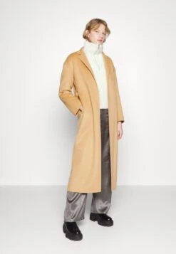 Filippa K Alexa Coat - Mantel - Light Camel -Mode Dameskleding Winkel ae3636061299418da14d2cba8d575b58