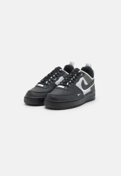 Nike Sportswear Air Force 1 React Unisex - Sneakers Laag - Black/White -Mode Dameskleding Winkel bedaedd790954e628e0623fd355c4dd2