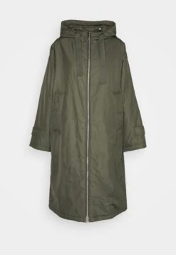 Marc O'Polo Coat Long Padded Fixed Hood Zipper Drawstring Waist - Parka - Olive Crop -Mode Dameskleding Winkel c198e9c4da5c45079d2c5e90cae9c3bd