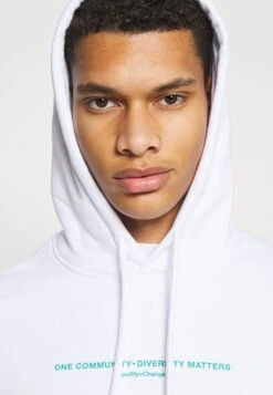 YOURTURN Unisex - Hoodie - White -Mode Dameskleding Winkel cc02735d57e34d6bb55d6134f1e64301