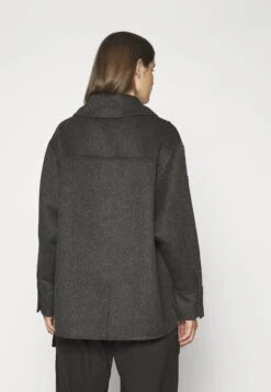 Sandro Oversize Double Face Coat With Eyelet - Halflange Jas - Gris Foncé -Mode Dameskleding Winkel d8624e8f782446959d317fa3838013ec