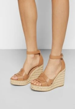 Steve Madden Sivian - Sandalen Met Hoge Hak - Camel 12 Steve Madden Sivian - Sandalen Met Hoge Hak - Camel -Mode Dameskleding Winkel daf19e6f2cf1455f97e29475188049aa