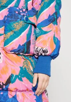 Yassimilly Padded Coat - Winterjas - Blue Iolite/Milana -Mode Dameskleding Winkel e2961532783d45faace29b4257def214